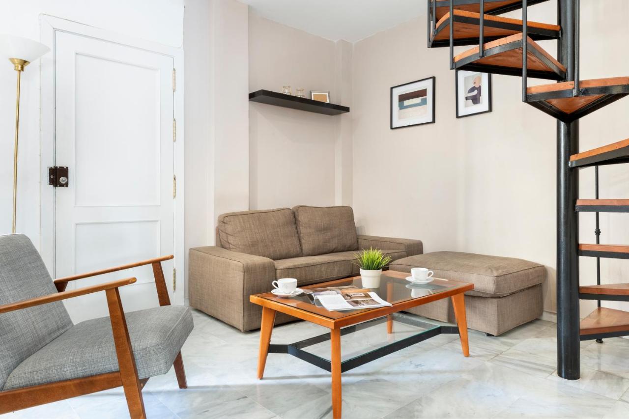 Apartamento Con Terraza En Sevilla Centro By Rent Me Экстерьер фото